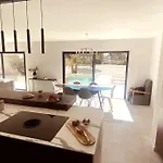 Moderne Entre Centre Et Nature נים
