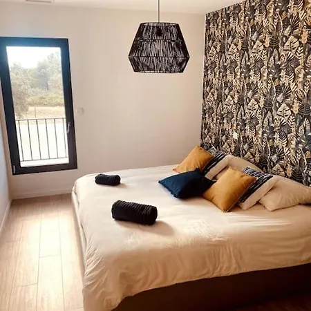 Moderne Entre Centre Et Nature Villa Nimes