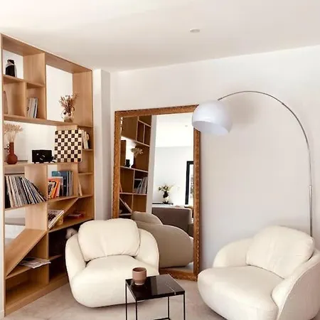 Вилла Moderne Entre Centre Et Nature