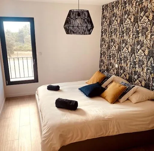 Moderne Entre Centre Et Nature וילה נים