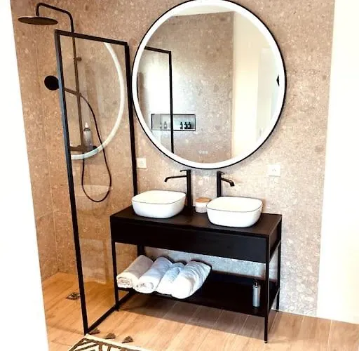 Moderne Entre Centre Et Nature